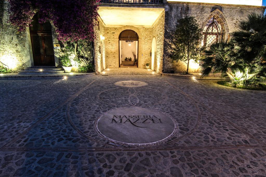 Gasthaus Le Colline Del Gelso-Masseria Mazzei Rossano Exterior foto